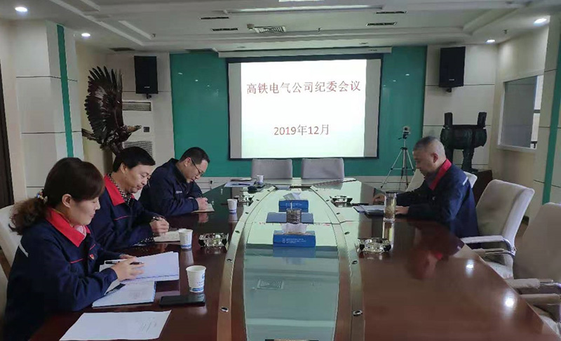 231592897472335801.jpeg 1_200305145105_1.jpg